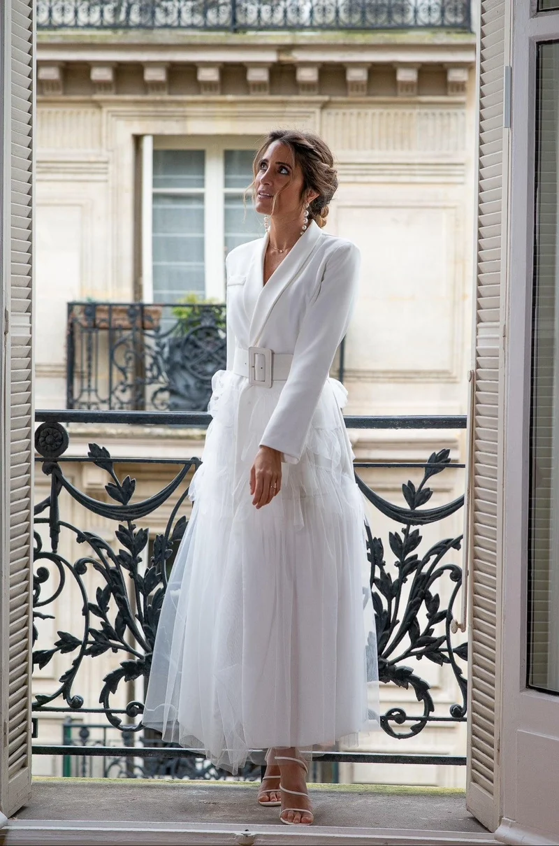 Robe blazer en tulle blanc