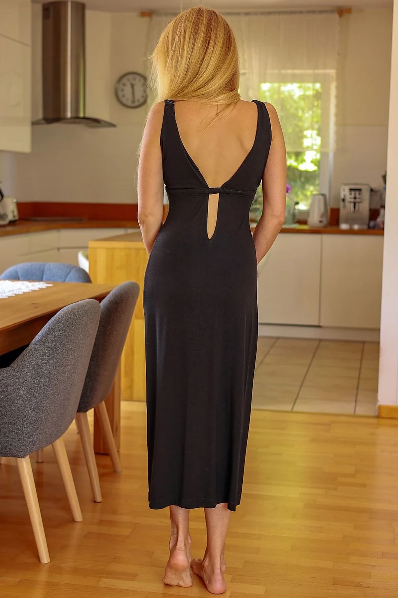 Robe de soirée midi décolletée dos nu