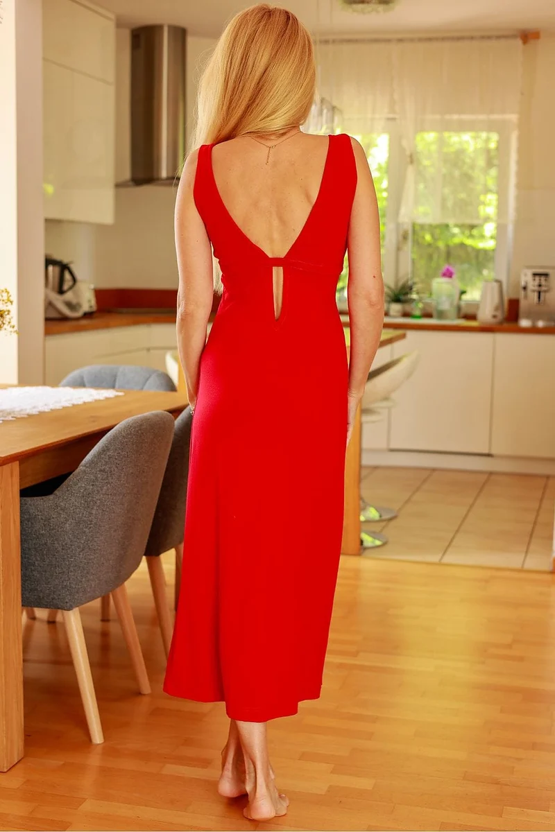 Robe de soirée midi décolletée dos nu
