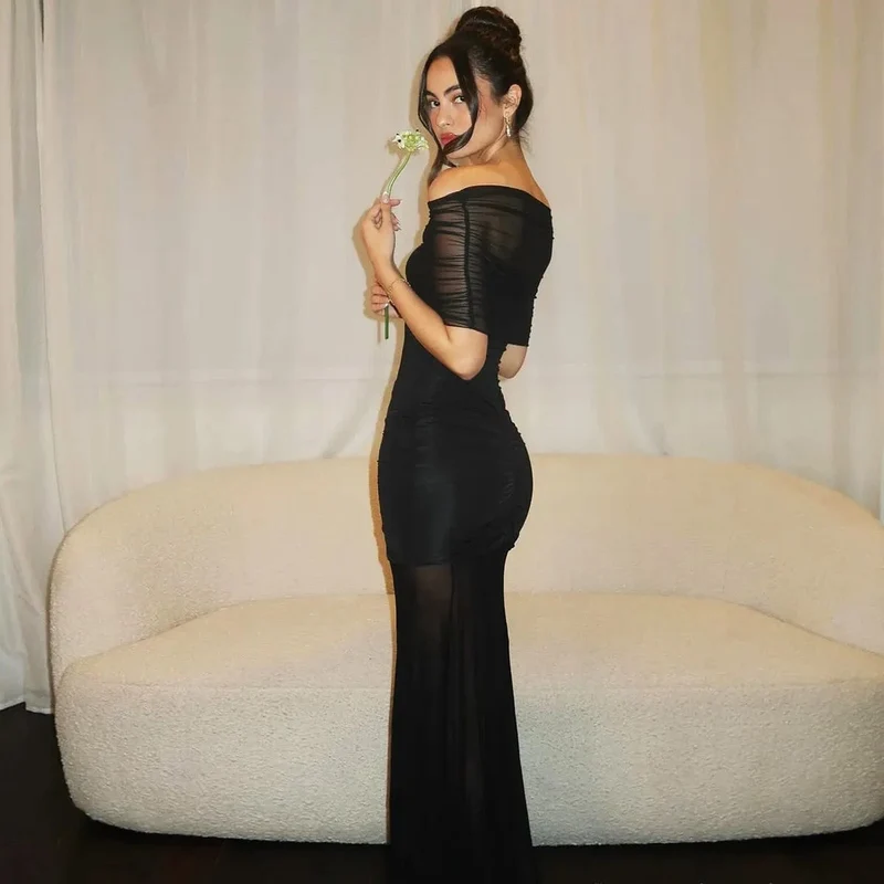Robe de soirée mi-transparente longue drapée