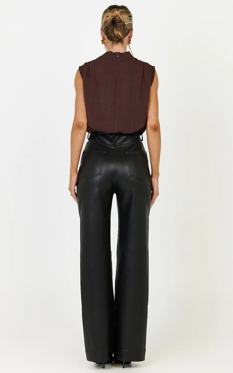Arianae Top - High Neck Top in Brown