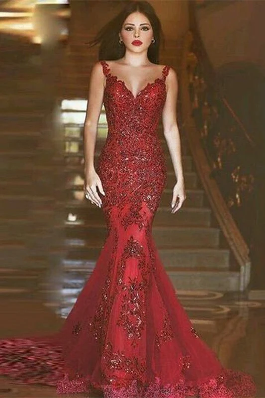 Robe de soirée sirène bordeaux élégante avec appliques en dentelle délicates et traîne