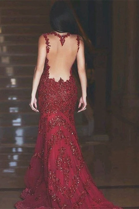Robe de soirée sirène bordeaux élégante avec appliques en dentelle délicates et traîne