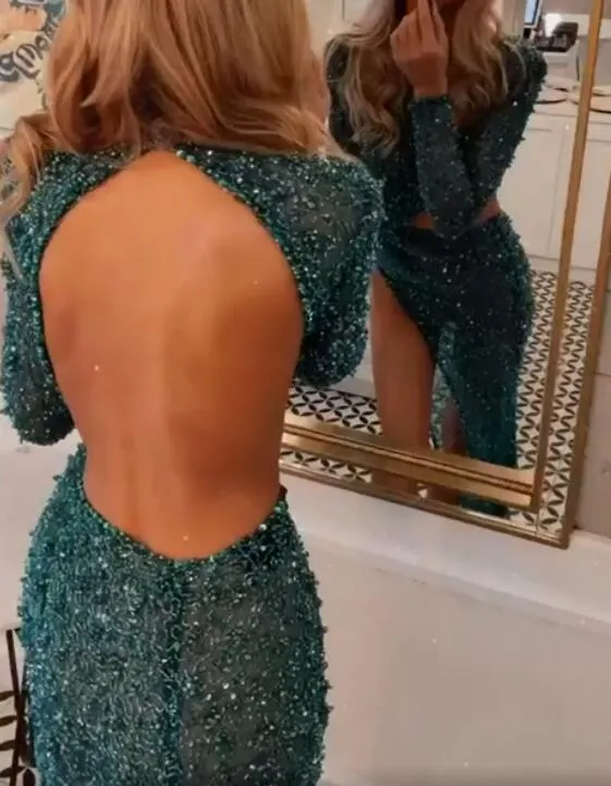 Robe de bal sirène élégante à paillettes bleues, manches longues et fente haute