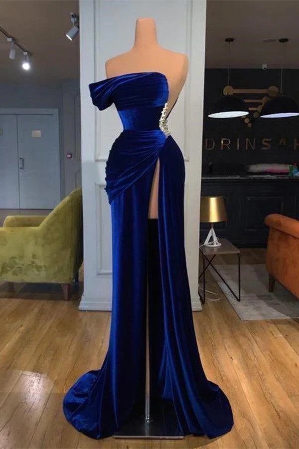 Robe de bal sirène bleu foncé à une épaule avec perles et longue fente