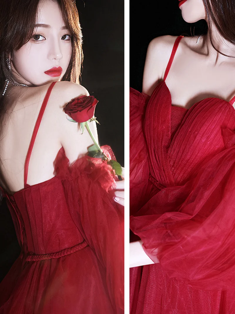 Robe de bal courte en tulle rouge élégante à col en cœur pour le retour à la maison