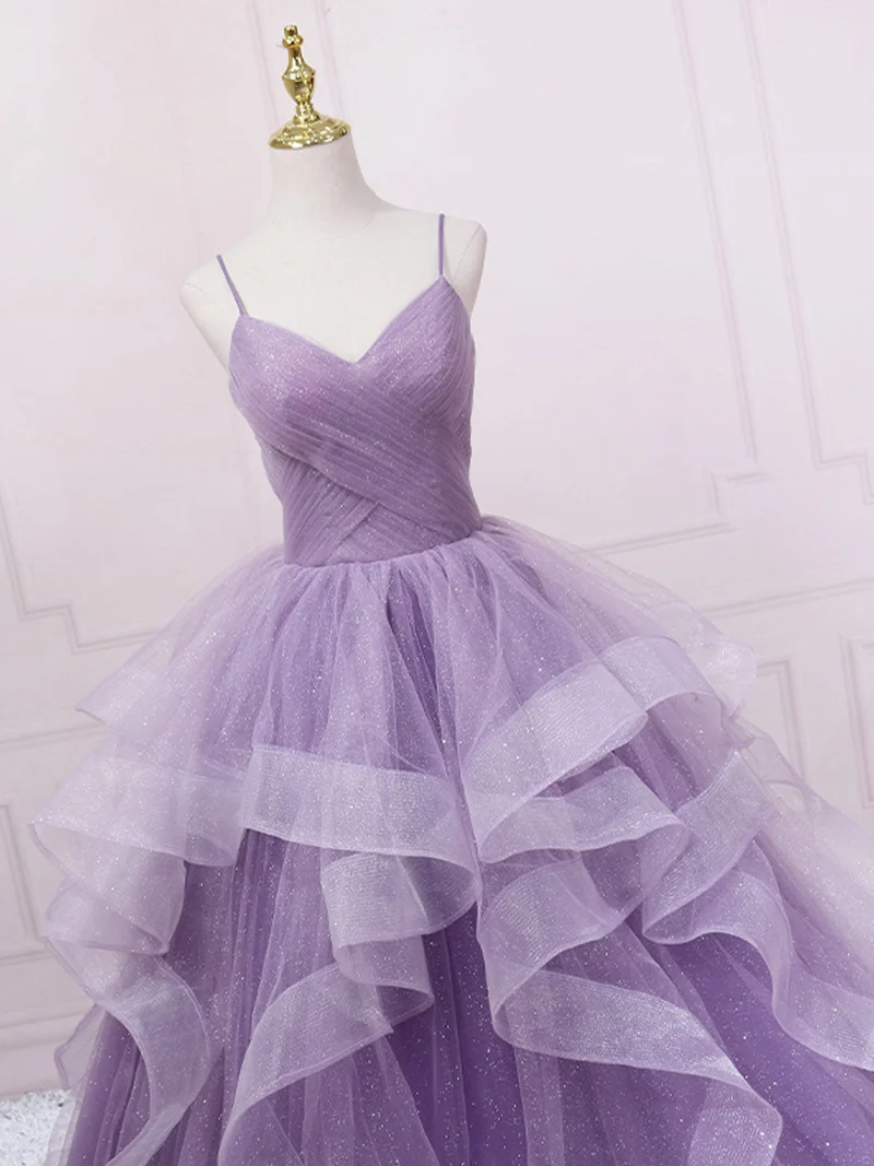 Robe de bal élégante violette à col en V et paillettes, longueur au sol