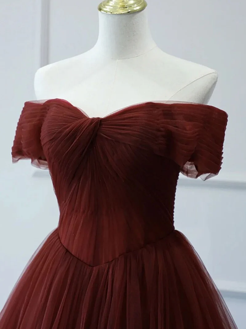 Superbe robe de bal bordeaux trapèze en tulle, longueur au sol, avec dos lacé