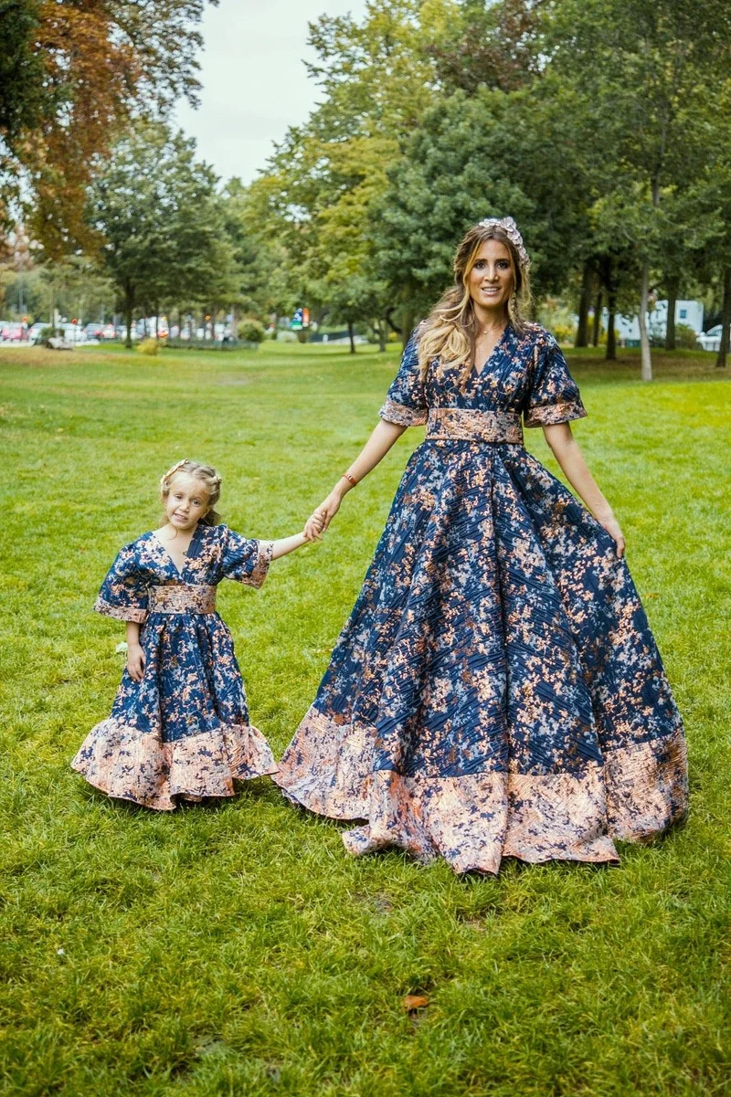 Robe jacquard bleue marine