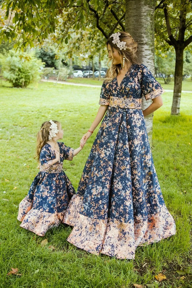 Robe jacquard bleue marine