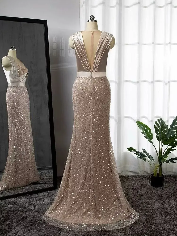 Robe de soirée sirène élégante en perles roses avec manches cape amovibles