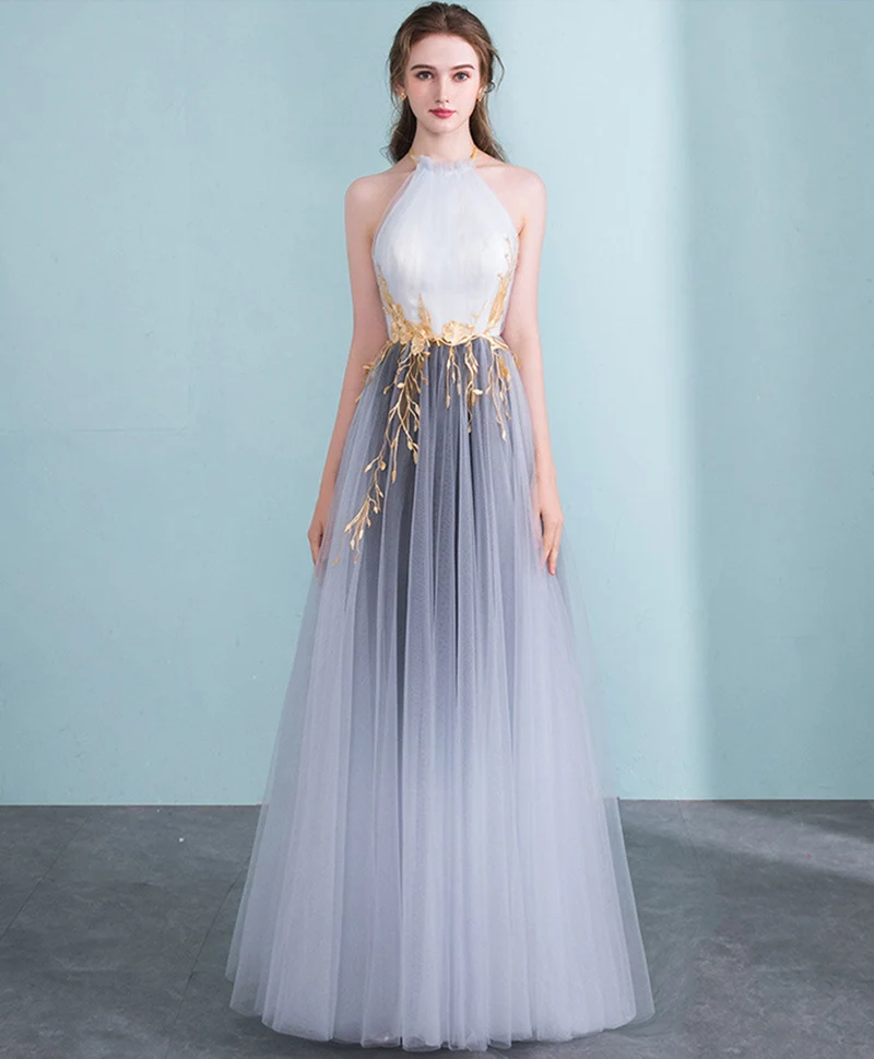 Superbe robe de soirée en tulle à col licou et dégradé gris