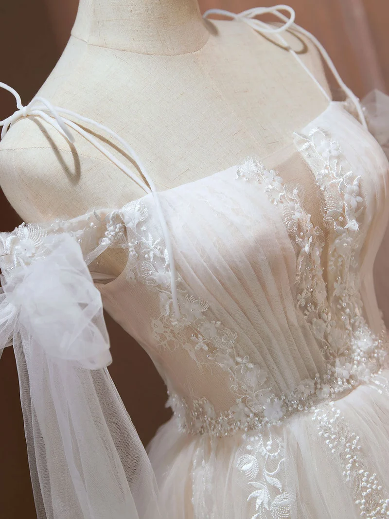 Robe de bal de fin d'année champagne en tulle, courte, épaules dénudées, dentelle