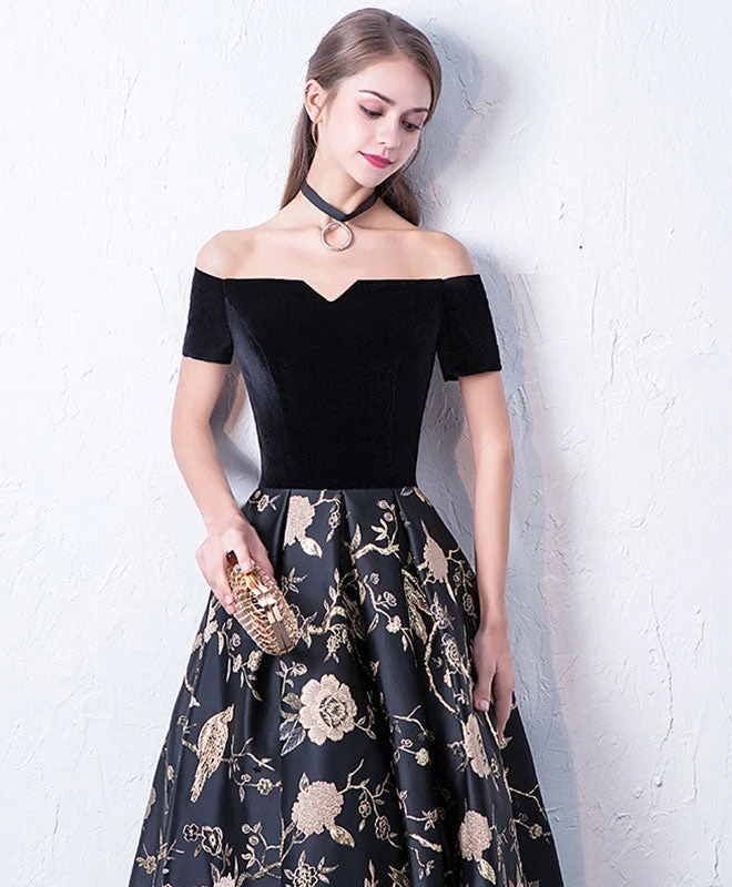 Superbe robe de soirée longue noire à épaules dénudées
