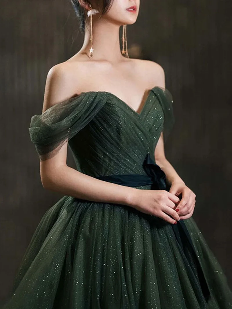 Superbe robe de soirée longue en tulle vert pour femme