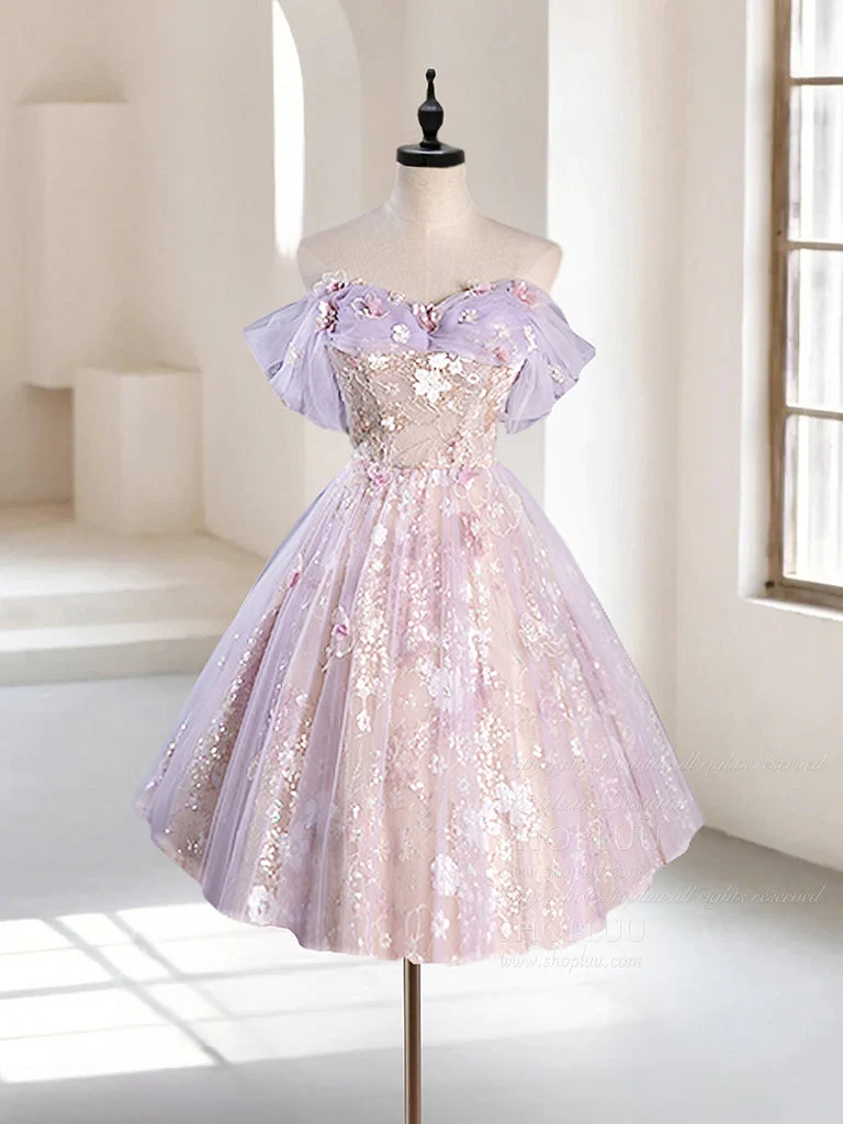 Robe de bal courte violette en tulle et dentelle à épaules dénudées