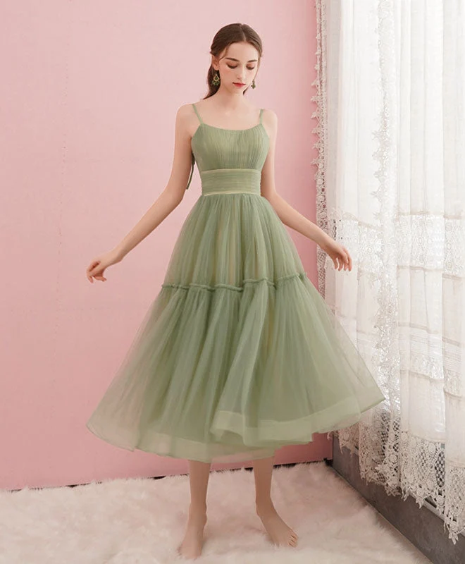 Superbe robe de bal courte en tulle vert pour les retrouvailles et les fêtes