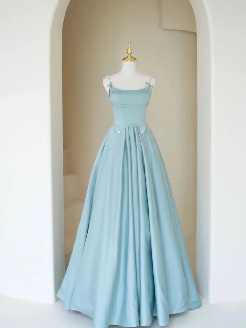 Robe de demoiselle d'honneur longue en satin bleu, jolie robe trapèze