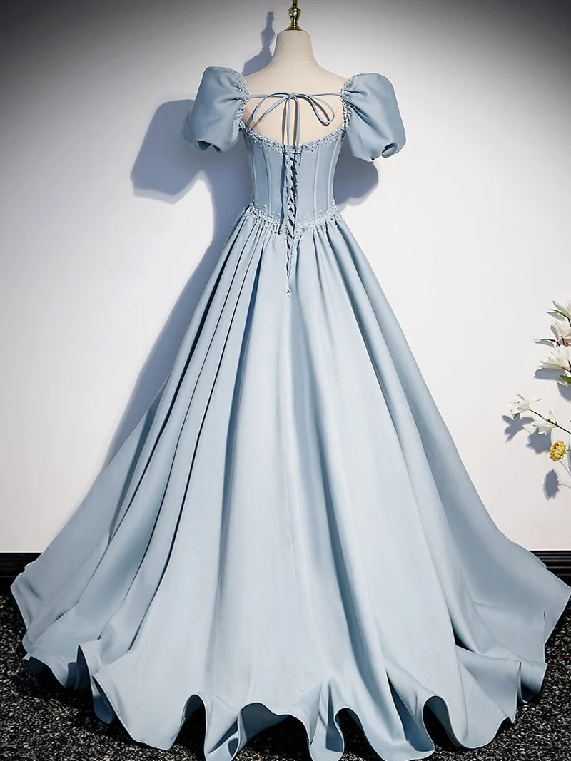 Robe de bal élégante en satin bleu clair, longueur au sol, pour les 16 ans