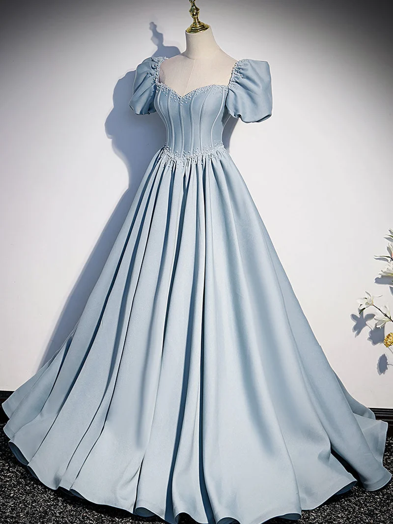 Robe de bal élégante en satin bleu clair, longueur au sol, pour les 16 ans