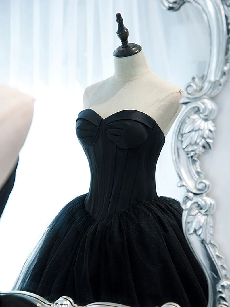 Robe de soirée longue en tulle, élégante et simple, noire, col en cœur