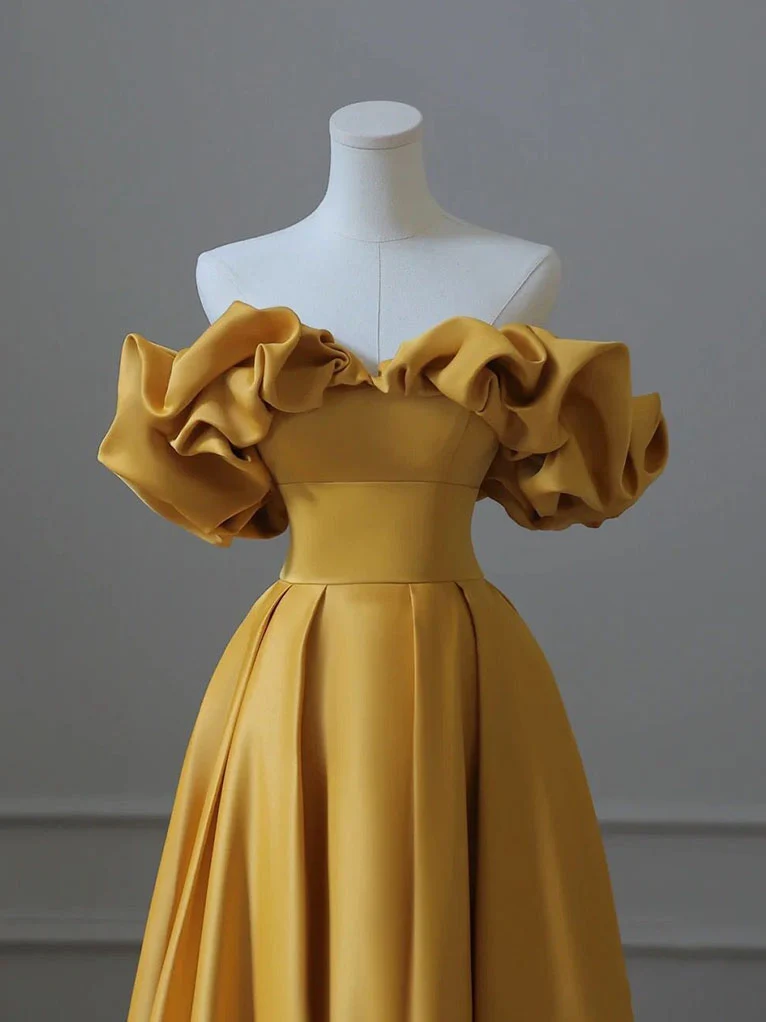 Superbe robe de bal Aline en satin jaune pour événements et fêtes