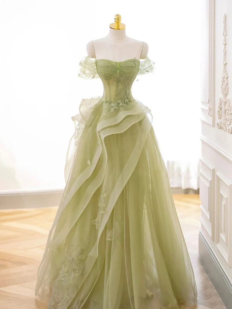 Robe de bal longue verte en tulle et dentelle, coupe trapèze, épaules dénudées
