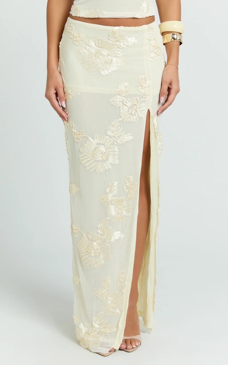 Jelena Maxi Skirt - Embroidered Floral Mid Waist Bodycon Skirt in Lemon