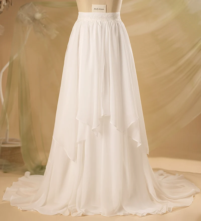 Jupe de mariée en mousseline irrégulière Katriel avec traîne chapelle