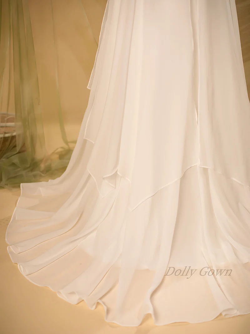 Jupe de mariée en mousseline irrégulière Katriel avec traîne chapelle