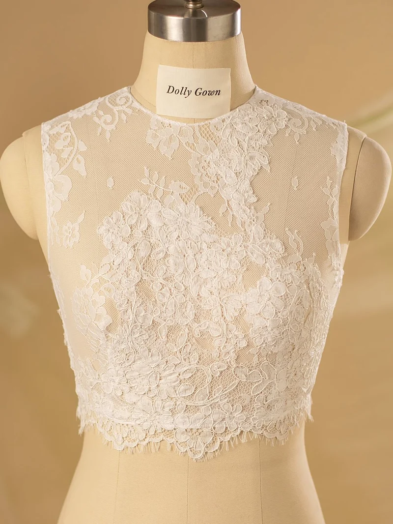 Hauts de mariée en dentelle sans manches à col haut Hsin