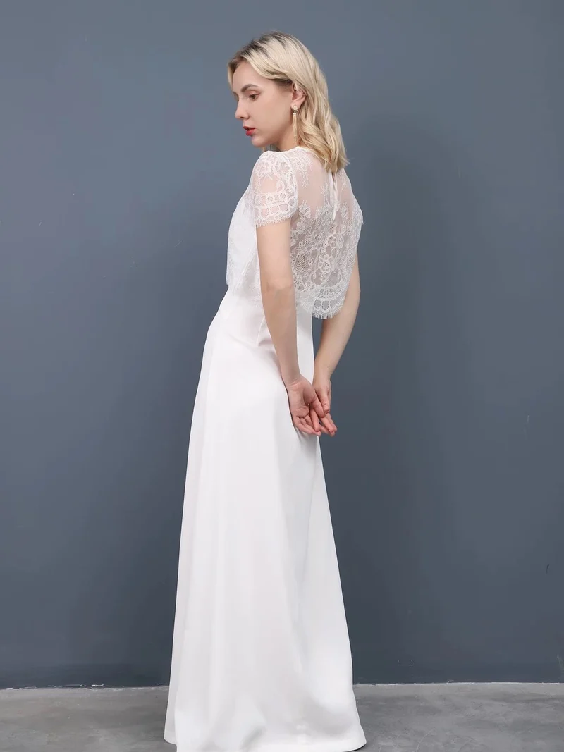 Haut de robe de mariée en dentelle à manches courtes et col haut Gaia