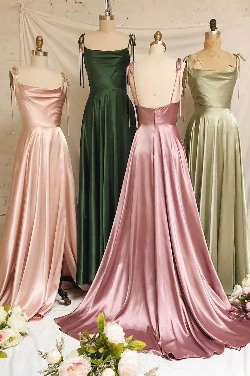 Robes de demoiselle d'honneur douces à col bénitier et coupe trapèze