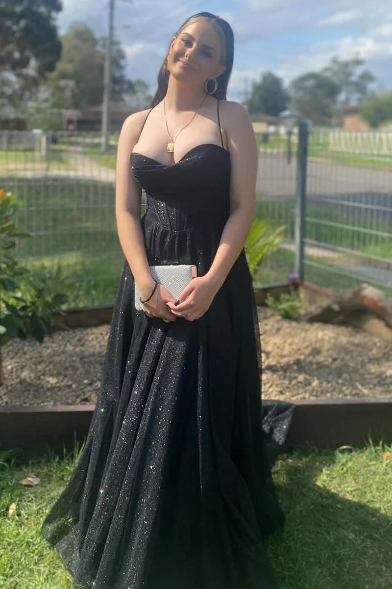 Robe de bal longue trapèze avec corsage à lacets et col bénitier scintillant