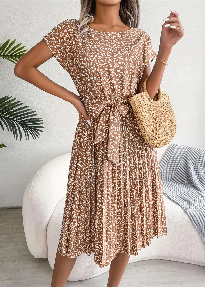 Robe plissée beige bohème