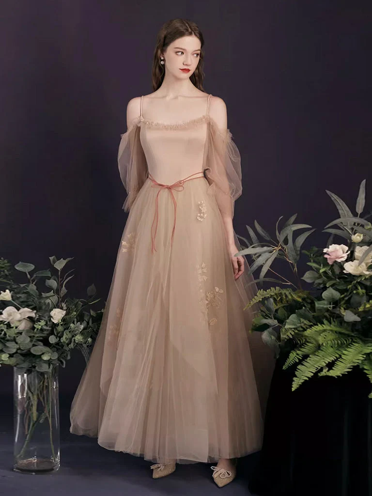 Robe de bal bohème en tulle champagne clair de conte de fées