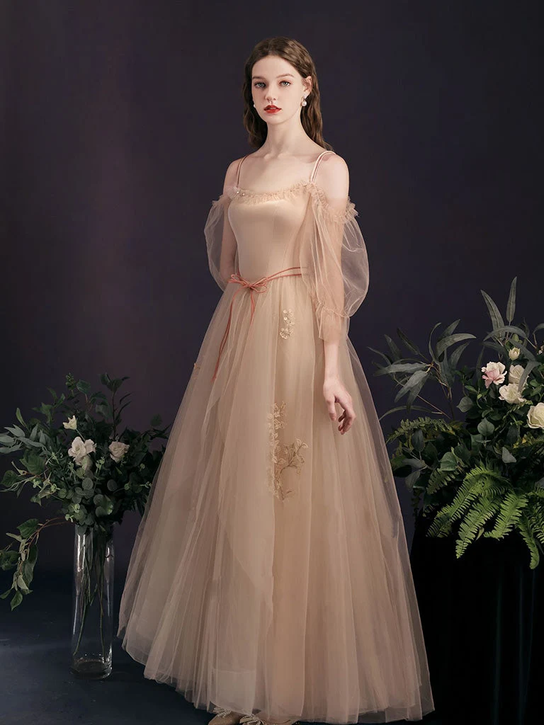 Robe de bal bohème en tulle champagne clair de conte de fées