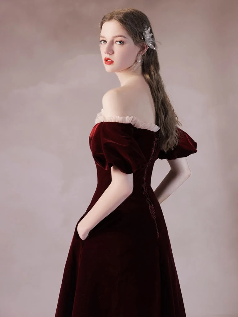 Robe de bal classique en velours à épaules dénudées, longueur cheville