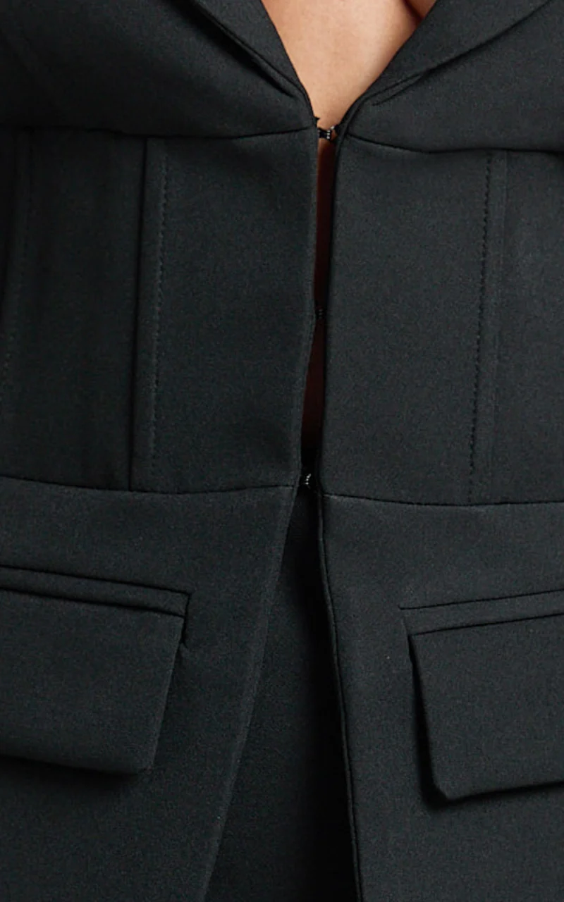 Larah Jacket - Shawl Collar Hook And Eye Fitted Blazer in Black