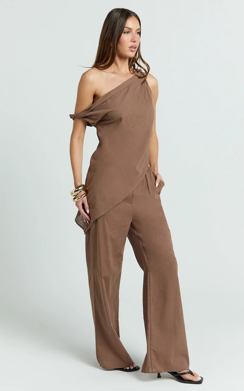 Annalie Two Piece Top and Pants Set - Off Shoulder Linen Set in Mocha