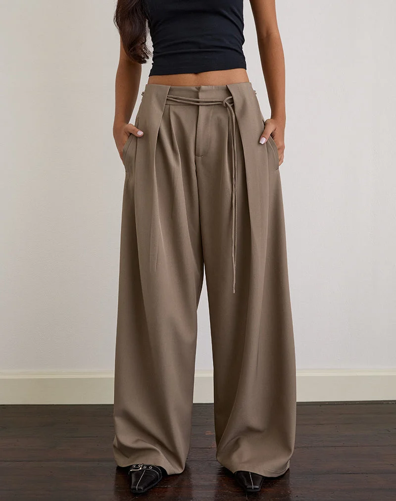 Pantalon Rivela à taille nouée, taupe