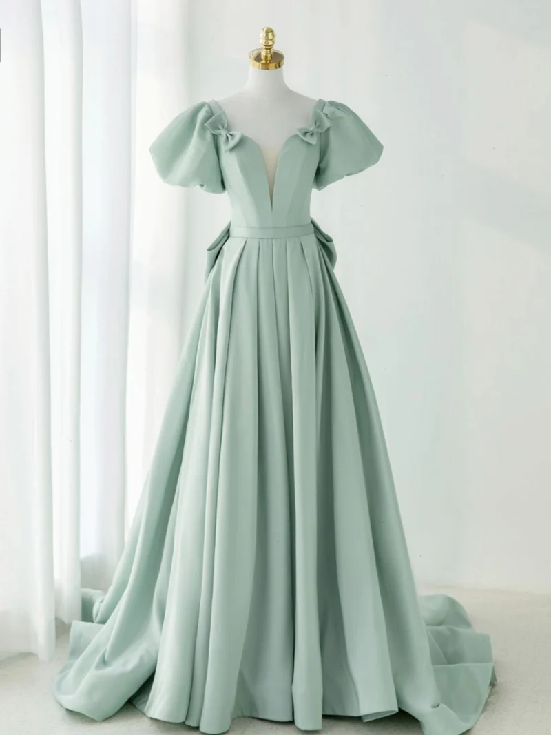 Robe formelle longue trapèze vert menthe avec manches à bulles