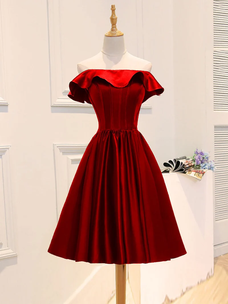Robes de demoiselle d'honneur courtes désossées en satin vert émeraude | Robe de bal