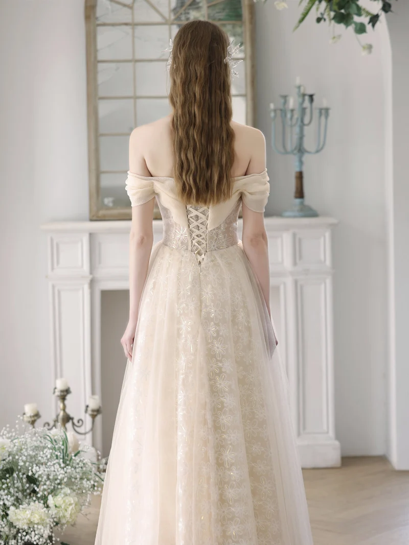 Robe de bal transparente en dentelle, épaules dénudées, couleur champagne, robe de soirée