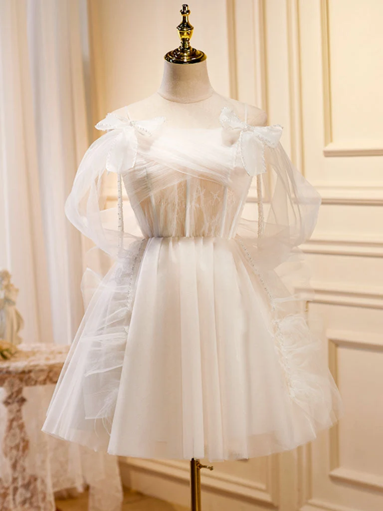 Robe de bal blanche courte en tulle transparent fluide et romantique