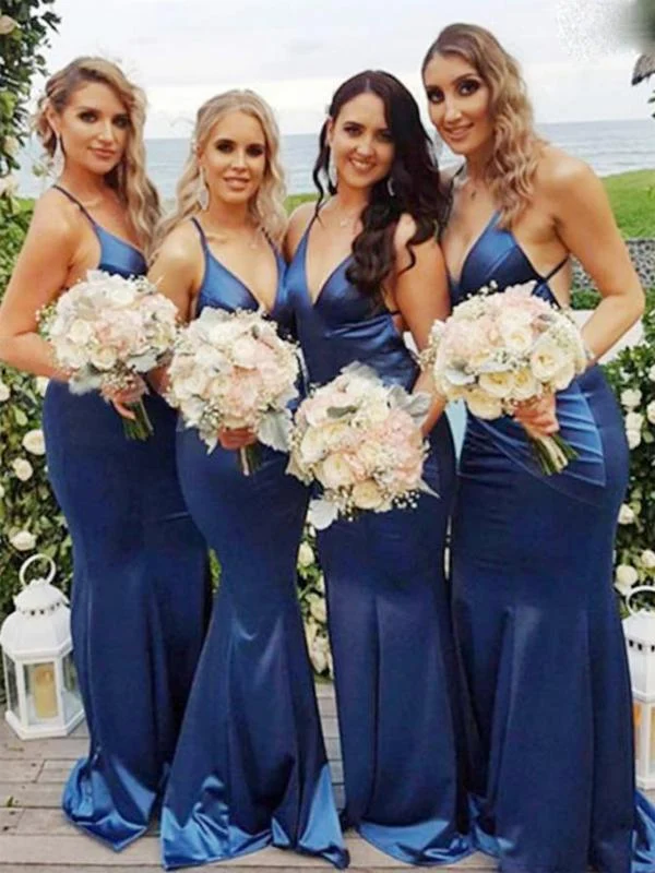Robes de demoiselle d'honneur longues sexy bleues dos nu avec bretelles spaghetti
