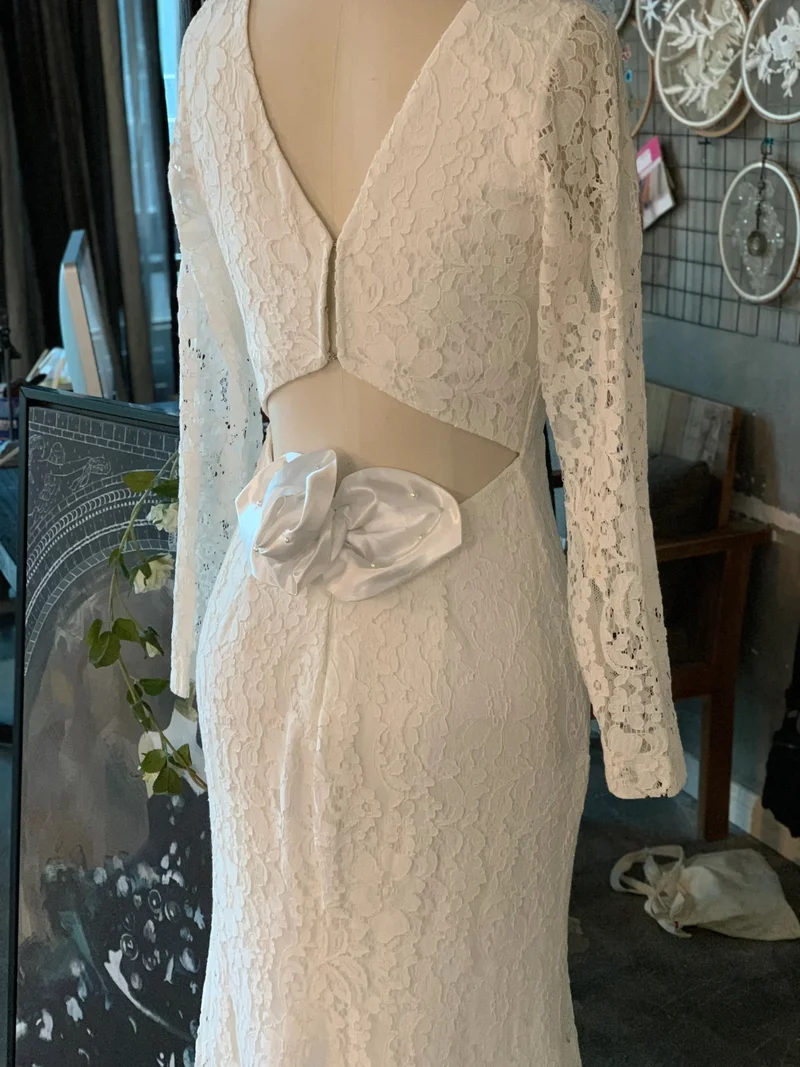 Robe de mariée classique en dentelle vintage, longueur au sol