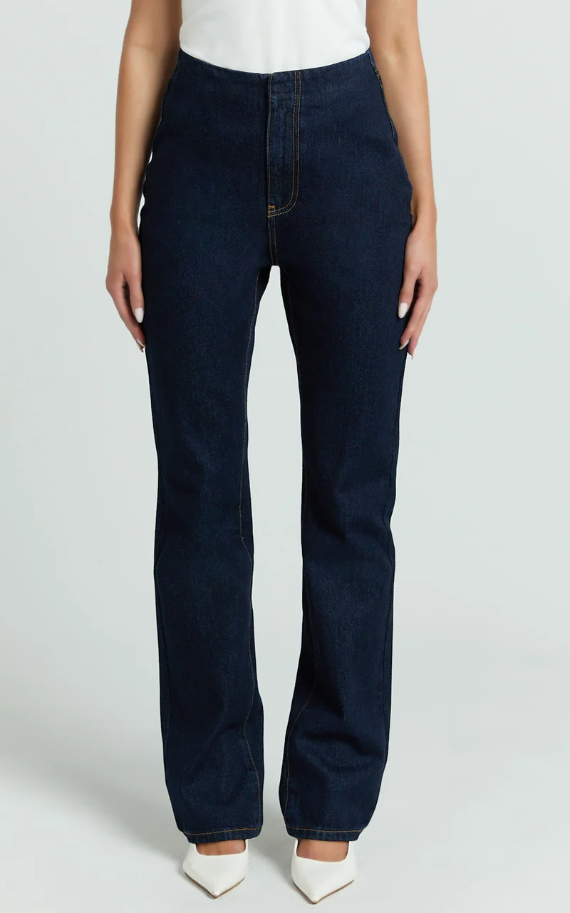 Tianna Jeans - High Waisted Fitted Straight Leg Jeans in Indigo Wash