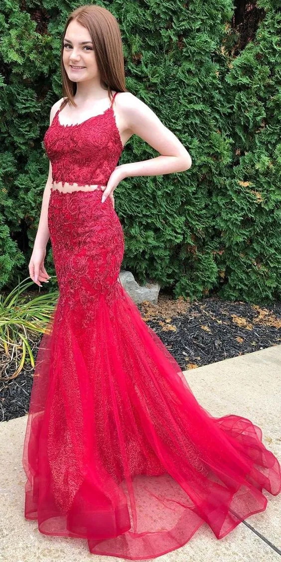 Robe de bal longue deux pièces en tulle et dentelle à bretelles spaghetti rouge
