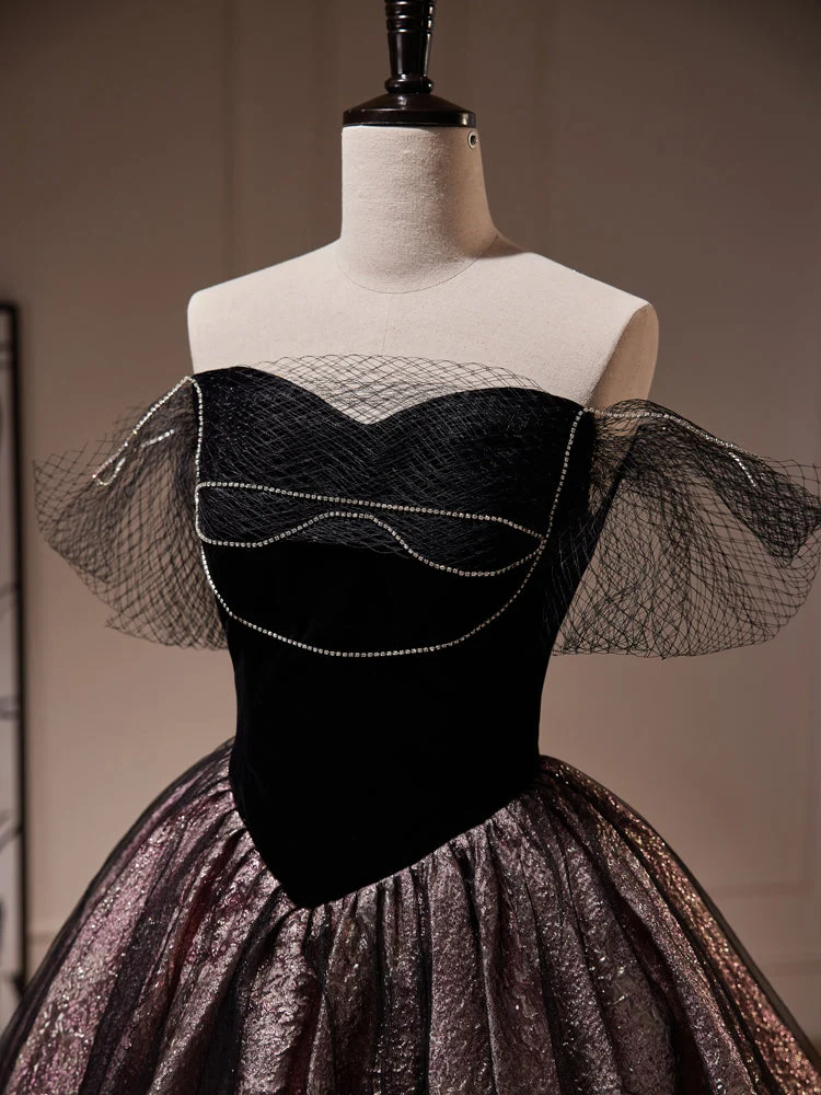Robe de soirée courte noire à épaules dénudées et taille basse